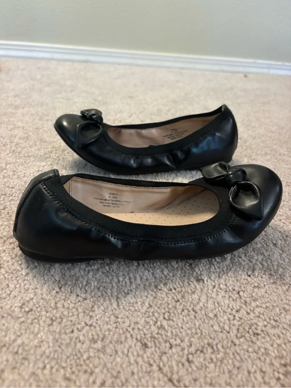 Nordstrom Rack Girls Black Emma Dress Shoes Ball Ballet Flat with Bow